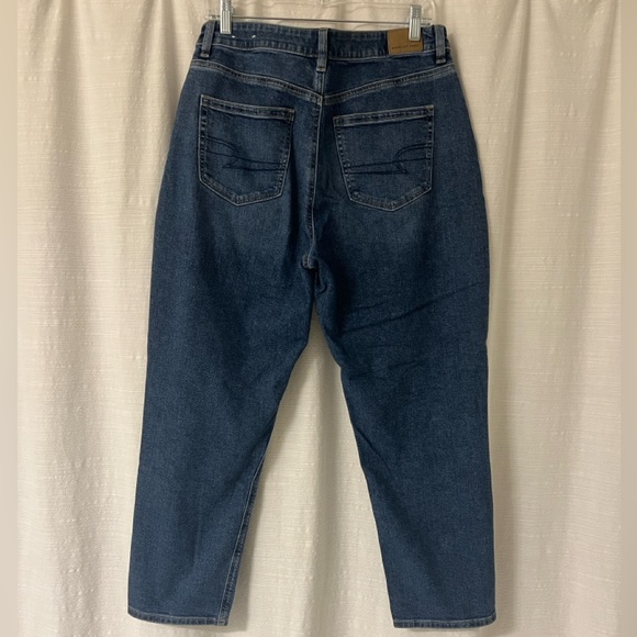 American Eagle Mom Jean - Picture 2 of 2